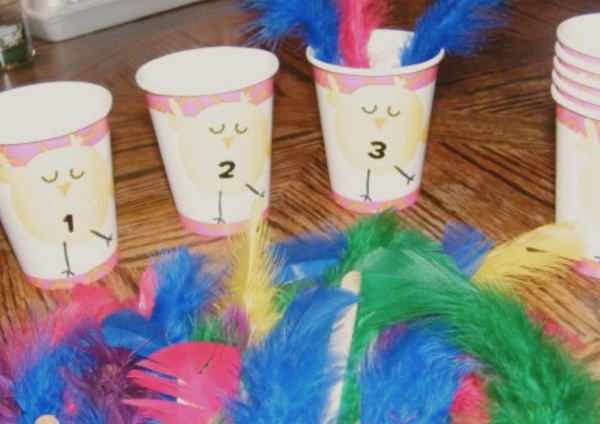 Preschool Counting Activity: Chick Feather Counting Cups