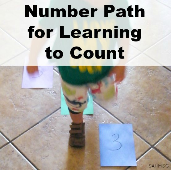 Activity for learning to count and number order that works for crawlers, walkers and preschoolers. Great rainy day activity for indoor days with kids.