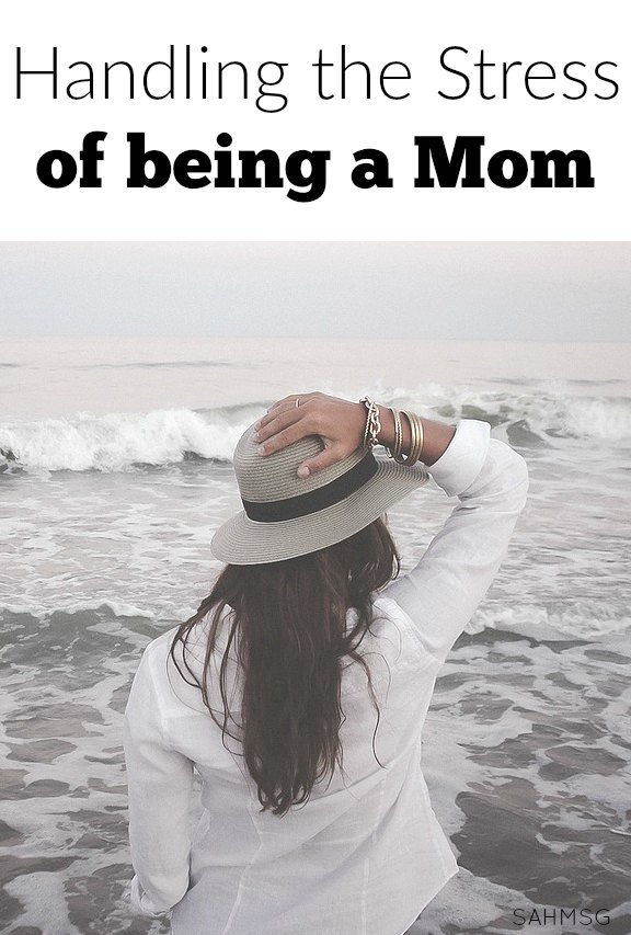 Tips for handling the stress of being a mom-we place too much pressure on ourselves, and this is how we can stop!