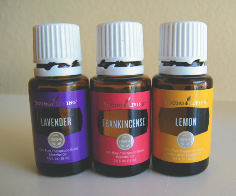 Essential oils to use in aftershave to avoid shaving bumps and soothe skin after shaving.
