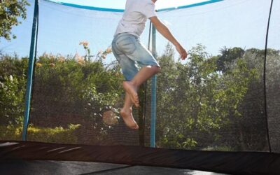 Creative Outdoor Learning Activities to Strengthen Family Bonds this Summer